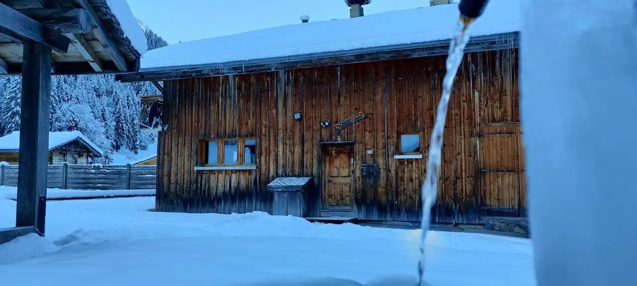 La Jolie Bergere Villa Morzine 0*,  Francia